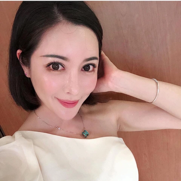 重修美眸見證